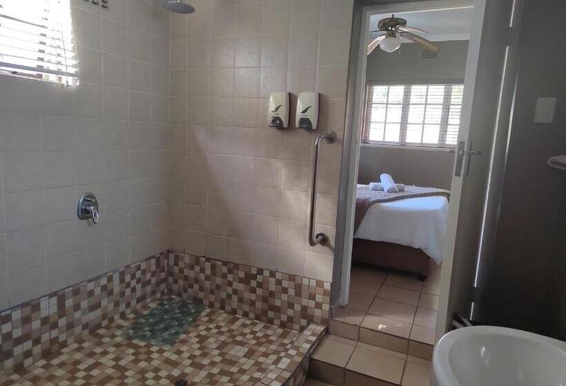 اتاق لوکس, Crayfish Creek Guest House