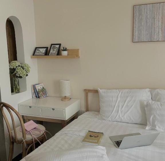 1 Bedroom Penthouse Apartment, Lata Hotel & Apartments