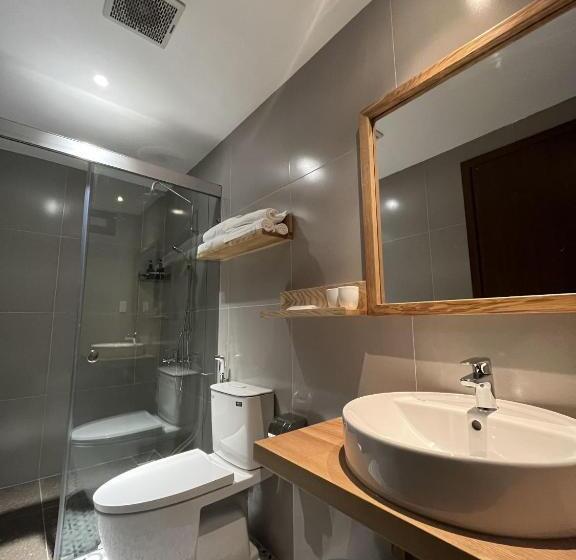 اتاق سوپریور با تخت بزرگ, Lata Hotel & Apartments
