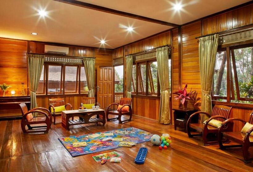 ویلای 4 خوابه, Jambuluwuk Convention Hall & Resort Puncak