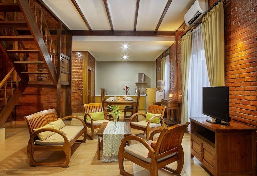 ویلا دلوکس 3 خوابه, Jambuluwuk Convention Hall & Resort Puncak