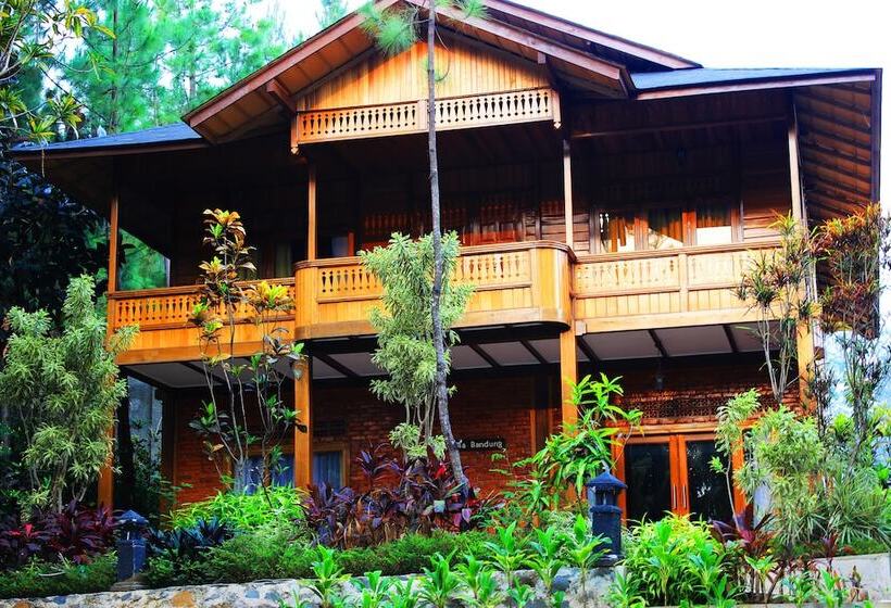 ویلا پریمیوم 3 خوابه, Jambuluwuk Convention Hall & Resort Puncak