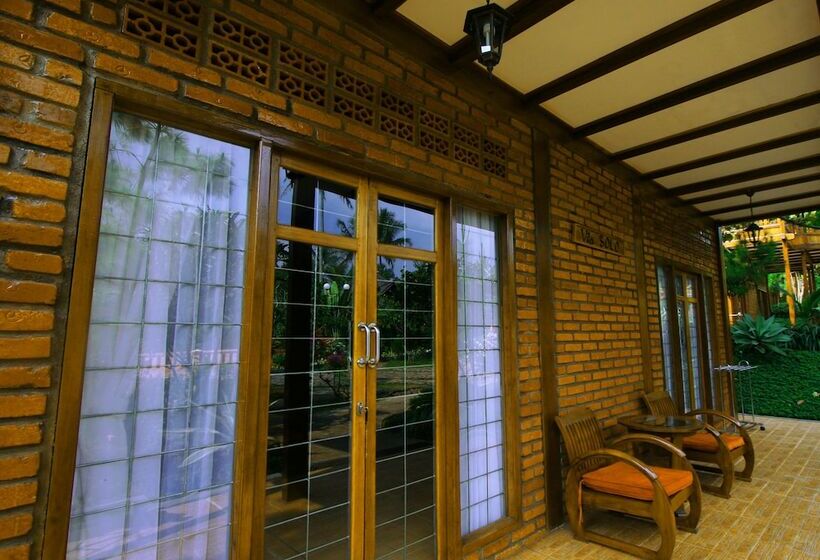 ویلا پریمیوم 3 خوابه, Jambuluwuk Convention Hall & Resort Puncak