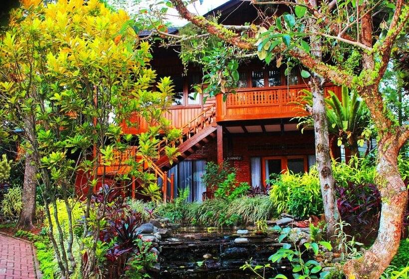 ویلای 4 خوابه, Jambuluwuk Convention Hall & Resort Puncak