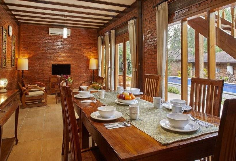 ویلای 1 خوابه, Jambuluwuk Convention Hall & Resort Puncak