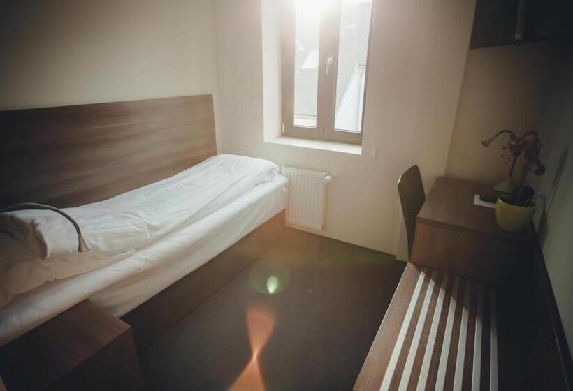 Premium Single Room, Jomfru Ane