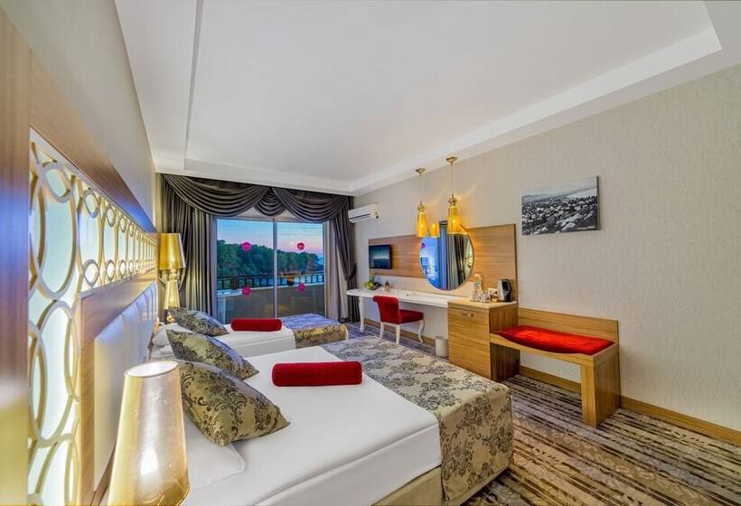 اتاق استاندارد, Justiniano Deluxe Resort