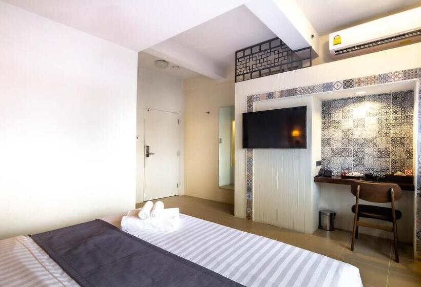 اتاق سوپریور, Montree Phuket Hotel, Sha Extra Plus