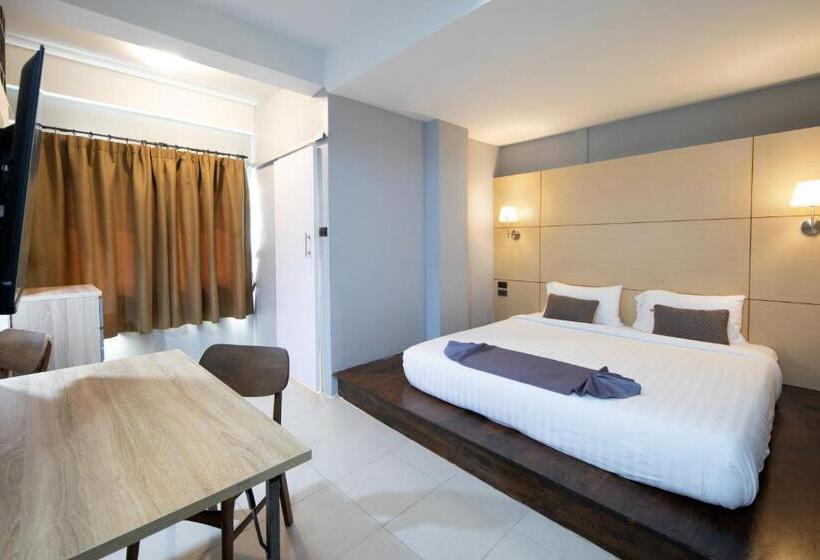 اتاق لوکس, Montree Phuket Hotel, Sha Extra Plus