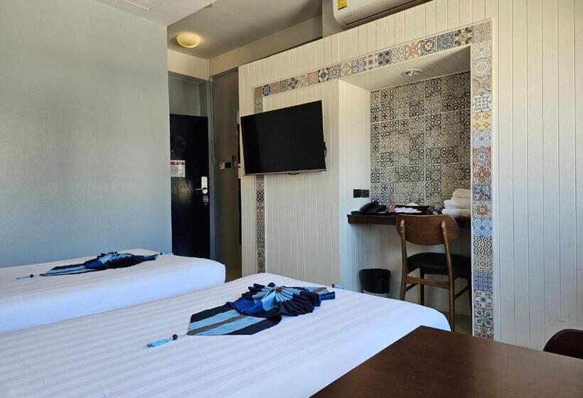 اتاق سوپریور, Montree Phuket Hotel, Sha Extra Plus
