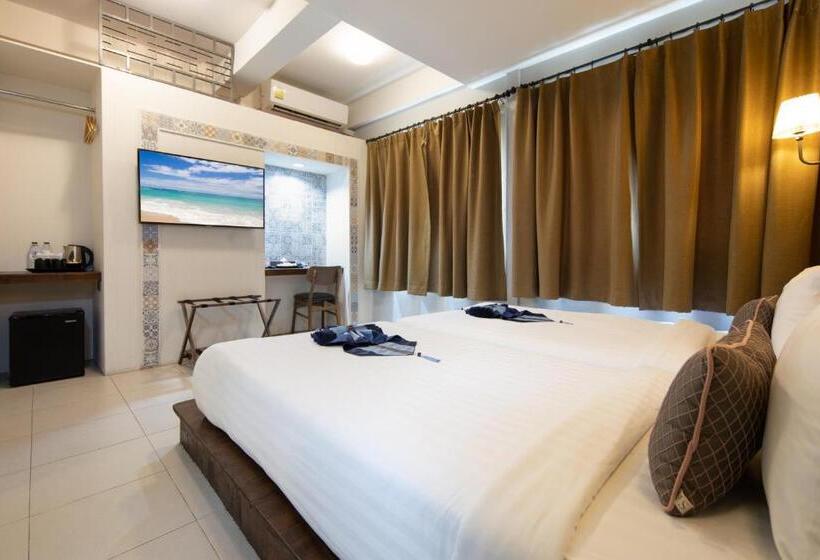 اتاق سوپریور, Montree Phuket Hotel, Sha Extra Plus