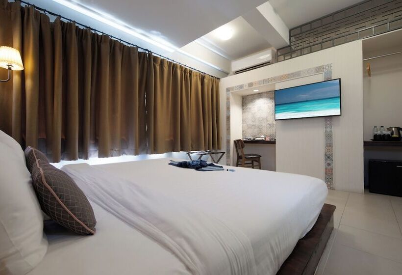 اتاق سوپریور, Montree Phuket Hotel, Sha Extra Plus