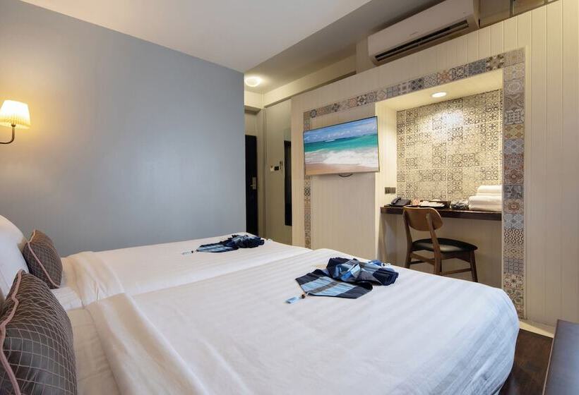 اتاق سوپریور, Montree Phuket Hotel, Sha Extra Plus