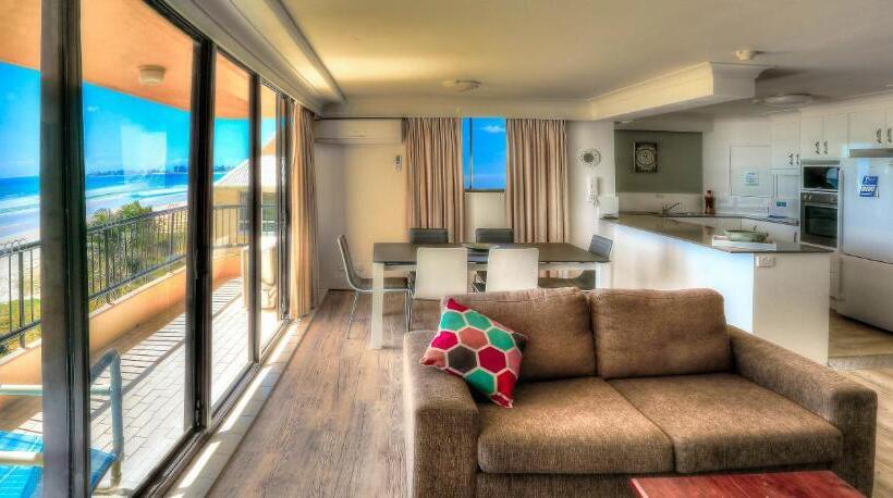 آپارتمان 2 خوابه, Pelican Sands Beach Resort