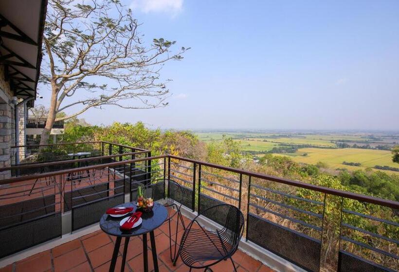 اتاق خانوادگی, Victoria Nui Sam Lodge