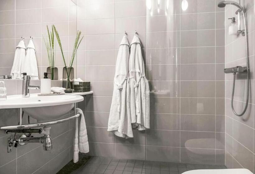 اتاق استاندارد با چشم‌انداز دریا, Ringenäs Hotell & Konferens