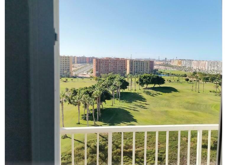 آپارتمان 1 خوابه با چشم‌انداز استخر, Heaven Hills Golf Porto Marina