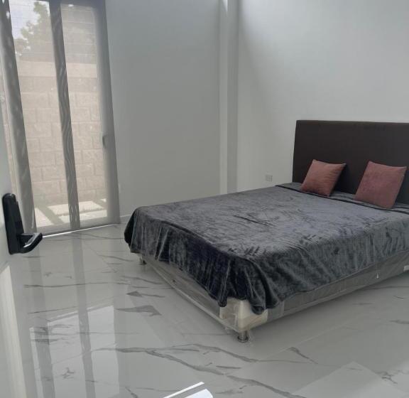 اتاق استاندارد با چشم‌انداز باغ, Mansion Aura Del Mar