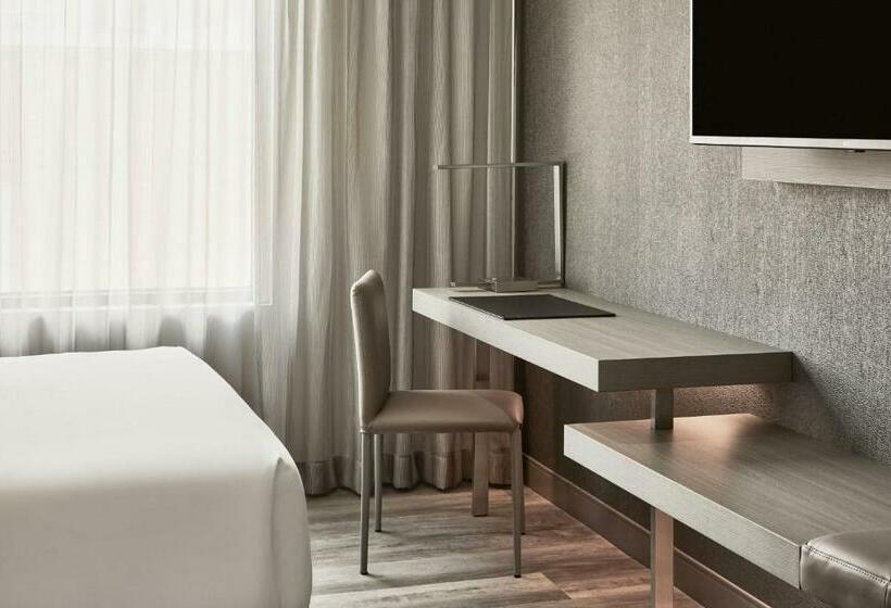 اتاق استاندارد با تخت دو نفره بزرگ, Ac Hotel By Marriott San Diego Downtown Gaslamp Quarter