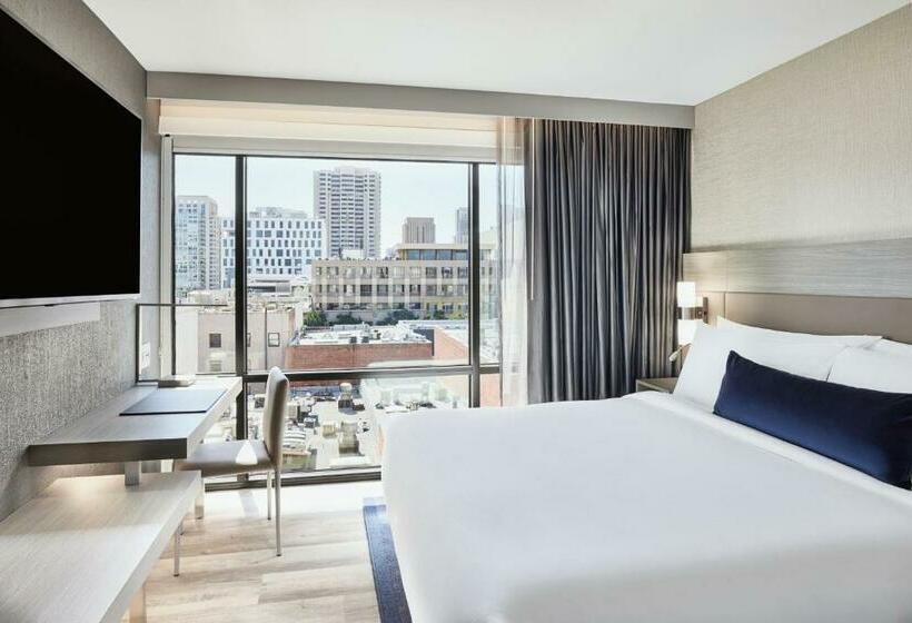 اتاق استاندارد با تخت بزرگ, Ac Hotel By Marriott San Diego Downtown Gaslamp Quarter