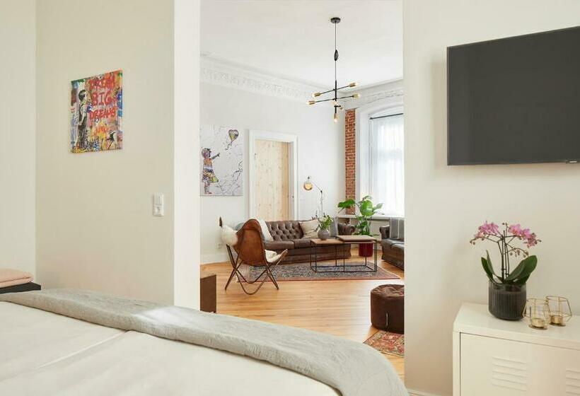 سوییت, Aparthotel Alstersuite