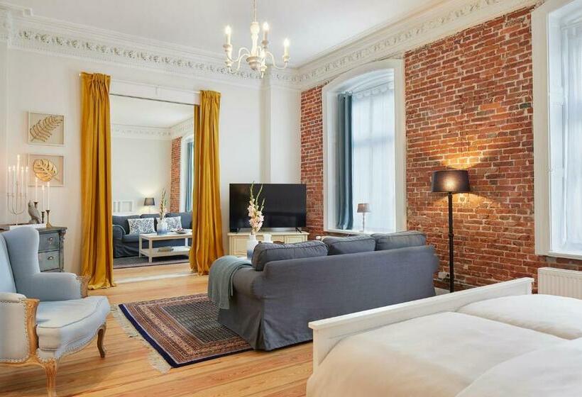 سوییت جونیور, Aparthotel Alstersuite