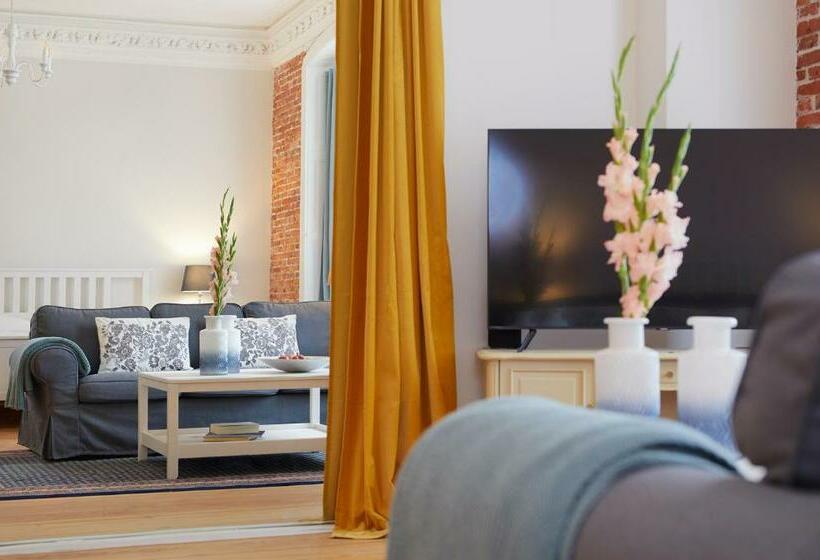 سوییت جونیور, Aparthotel Alstersuite