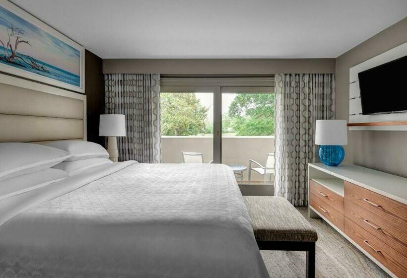 Deluxe Suite King Bed, Bluegreen S Bayside Resort And Spa At Panama City Beach
