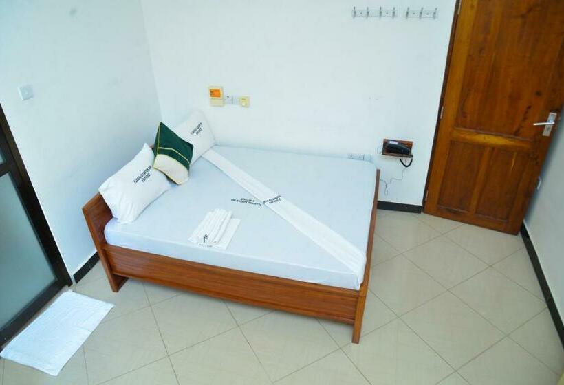 اتاق لوکس, Flamingo Hotel Kinyerezi