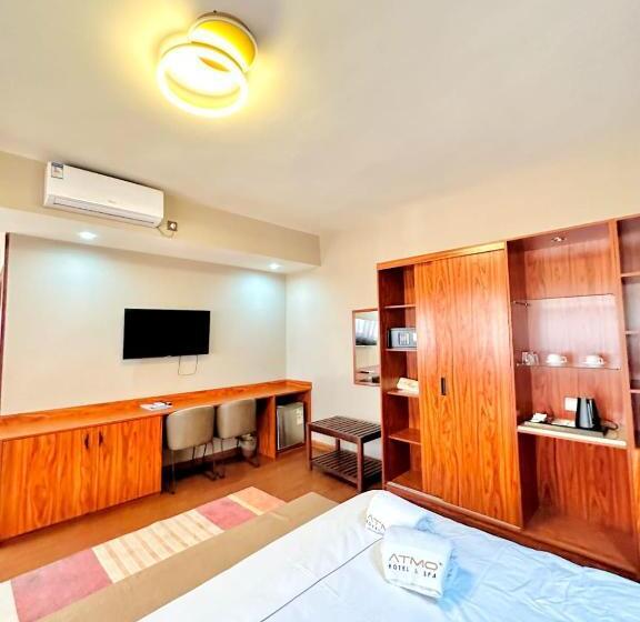 سوییت, Atmosphere Hotel & Spa