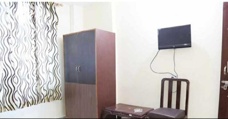 اتاق کلاسیک سه تخته, Oyo 70113  Jk Breeze