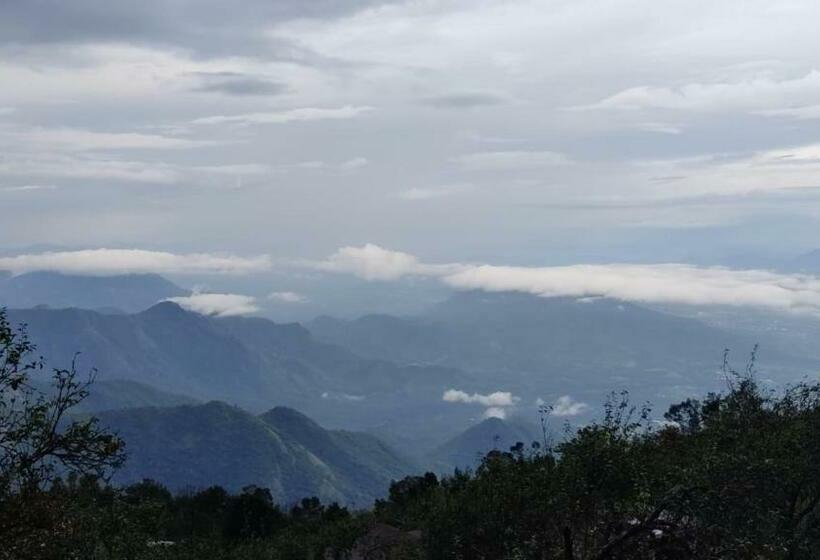 اتاق استاندارد با بالکن, Cloud Walk