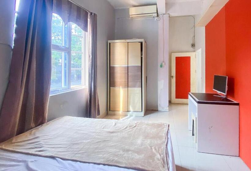 اتاق استاندارد, Zazezo Homestay Syariah Redpartner