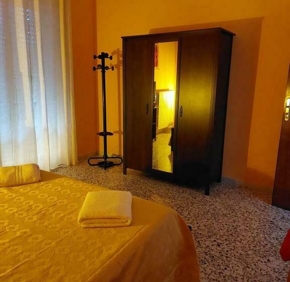 اتاق استاندارد با تراس, Mezzaluna Guest House