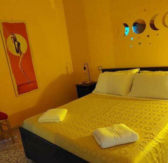 اتاق استاندارد با تراس, Mezzaluna Guest House
