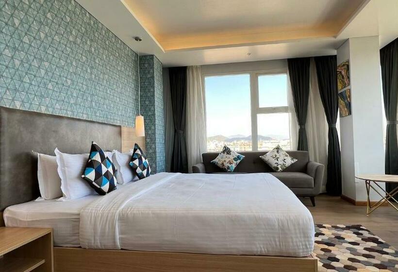 Номер Deluxe Кровать Кинг, Aurora Boutique Hotel Imphal