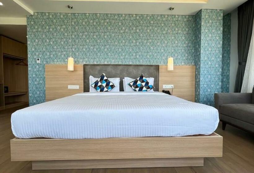 Номер Deluxe Кровать Кинг, Aurora Boutique Hotel Imphal