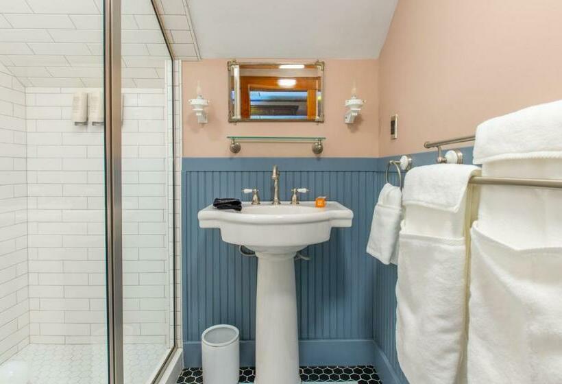 اتاق استاندارد, Martha S Bed And Breakfast