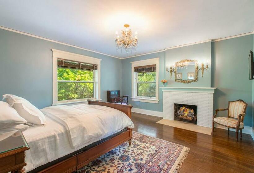 سوئیت 2 خوابه, Martha S Bed And Breakfast