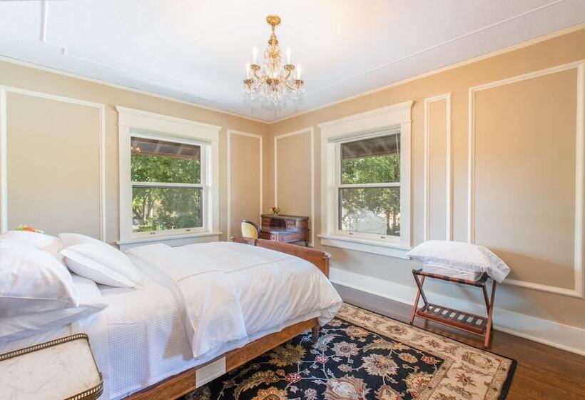 اتاق استاندارد, Martha S Bed And Breakfast