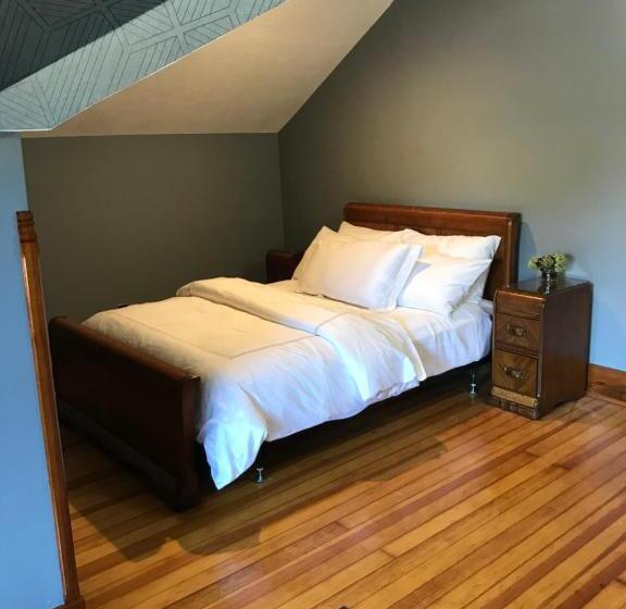اتاق استاندارد, Martha S Bed And Breakfast