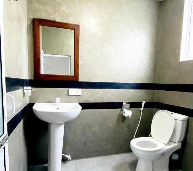 اتاق استاندارد, Madiha Surf House Lanka