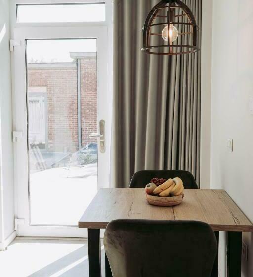 اتاق استاندارد با تراس, City Housing Genk