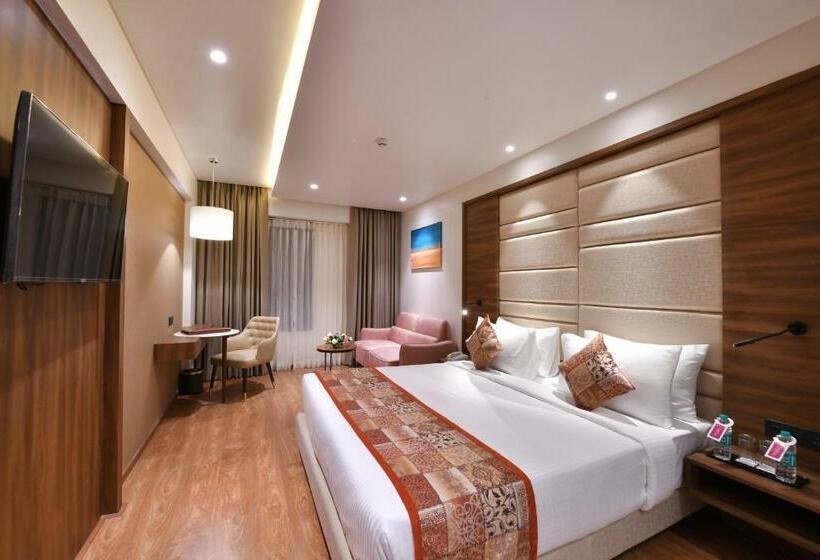 اتاق اجرایی, Regenta Fairlark Vadodara