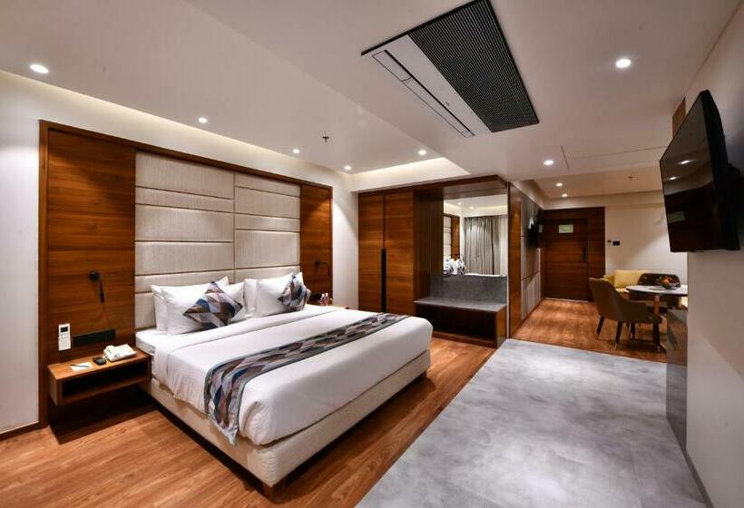 سوییت, Regenta Fairlark Vadodara
