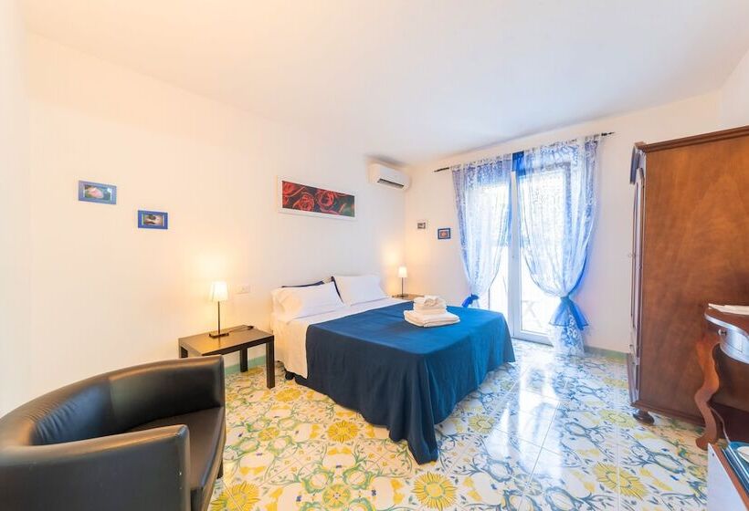 اتاق اکونومی, Maison Twentyfive