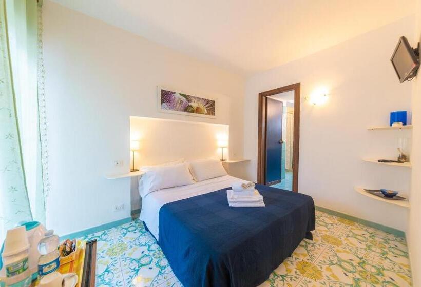 اتاق اکونومی, Maison Twentyfive