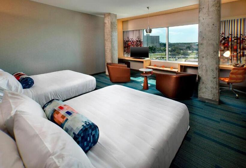 Suite Vista Rio, Aloft Tampa Downtown