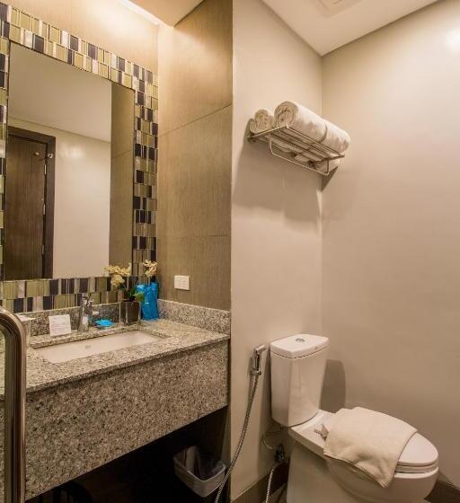اتاق استاندارد چهار تخته, Bayfront Hotel Cebu North Reclamation