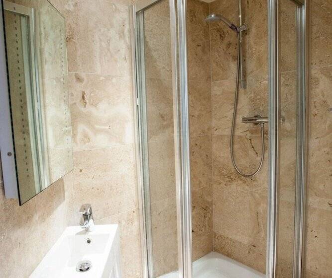 اتاق استاندارد سه نفره, Brooks Guesthouse Bristol